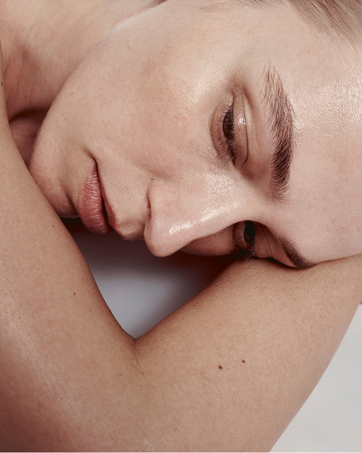 Dehydrated skin? Deeply hydrate & strengthen skin barrier.
